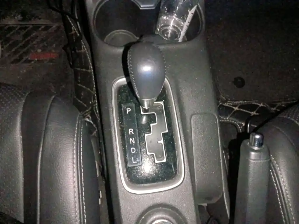 Photo 10 - Mitsubishi Outlander