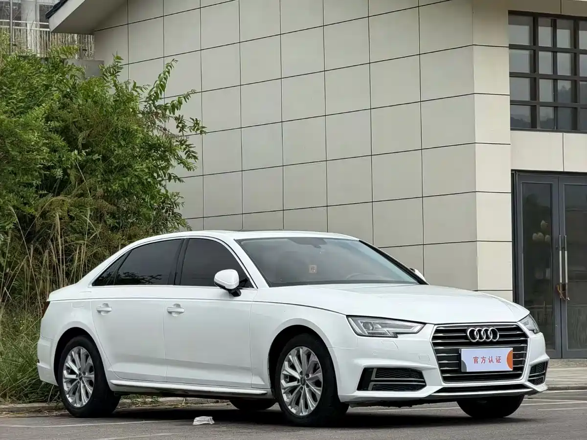 Audi A4L 2019 40 TFSI Progressive (China VI) фото 3