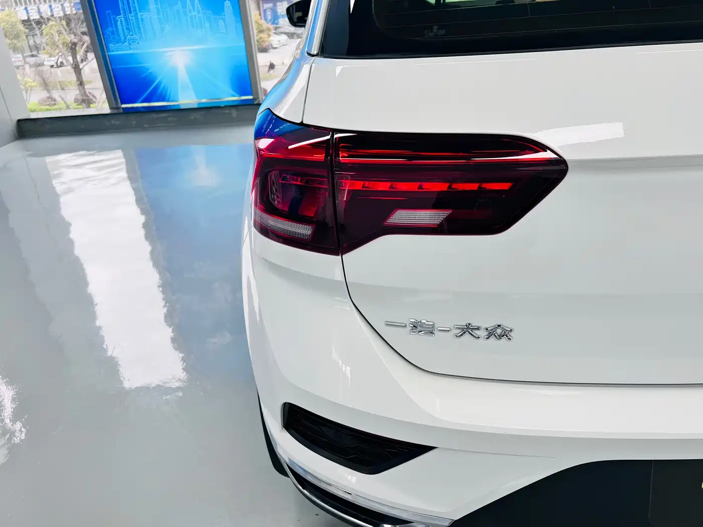Volkswagen T-ROC 2022 280TSI DSG 2WD Comfort PLUS фото 10