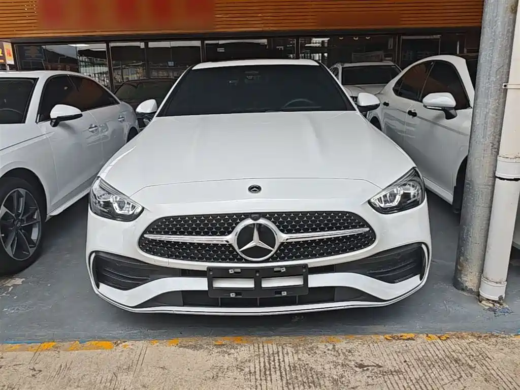 Фото 3 - Mercedes-Benz C-Class