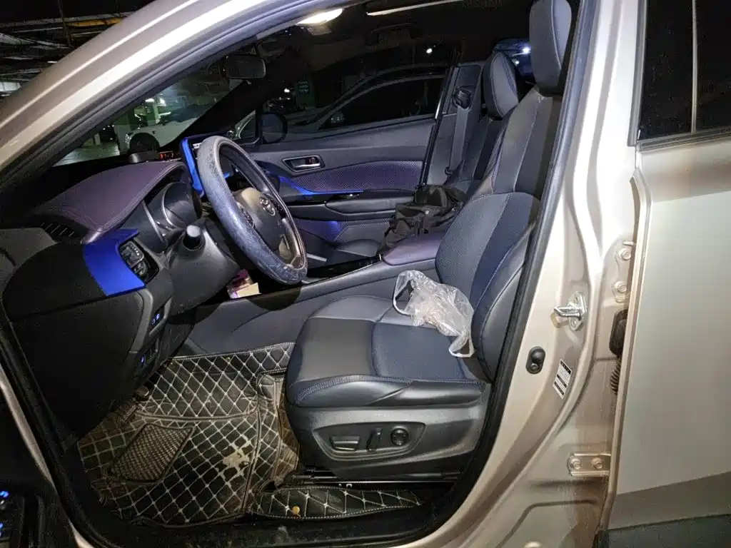 Toyota C-HR 2021 2020 Model 2.0L Leading