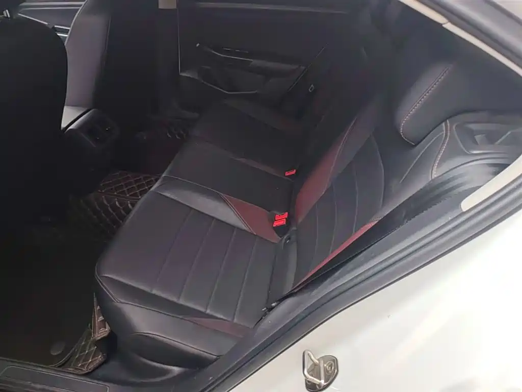 Volkswagen Bora 2021 1.5L Automatic Elite Smart Edition фото 17