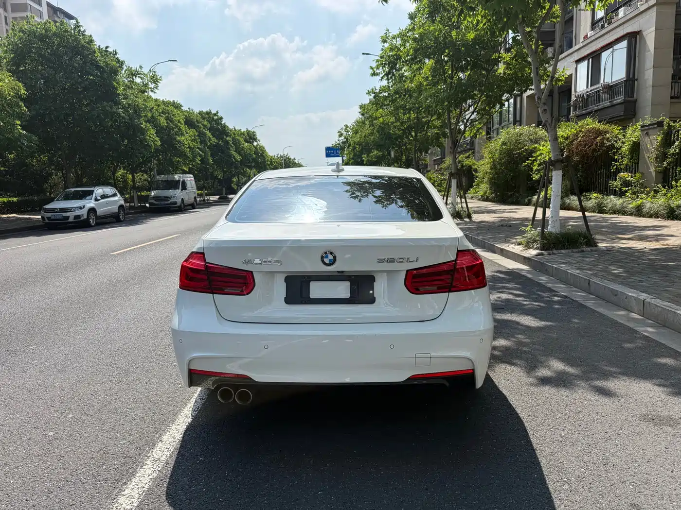 BMW 3 Series 2018 320Li Leading M Sport Package фото 10