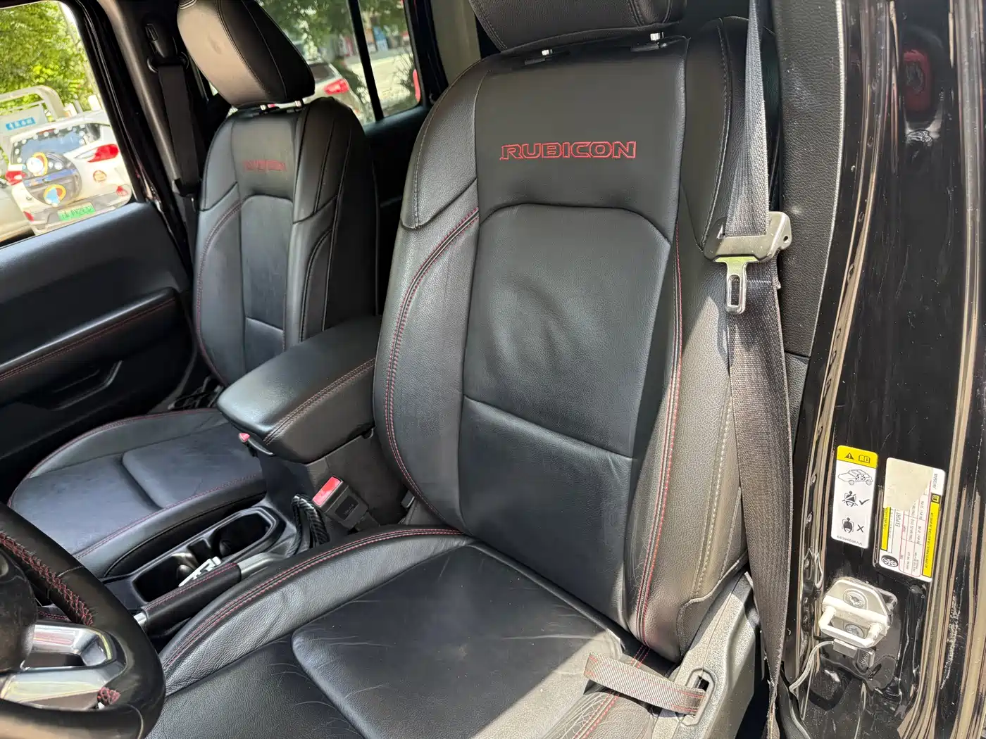 Фото 21 - Jeep Wrangler