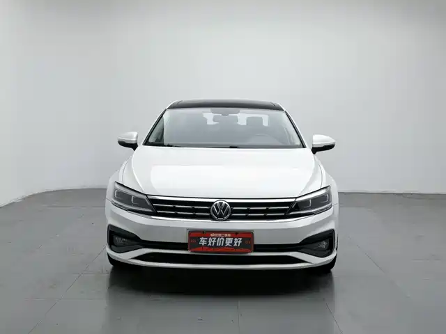 Volkswagen Lamando 2021 Facelift 280TSI DSG Comfort Edition — фото 3