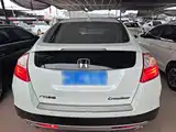 Photo 6 - Honda Crosstour
