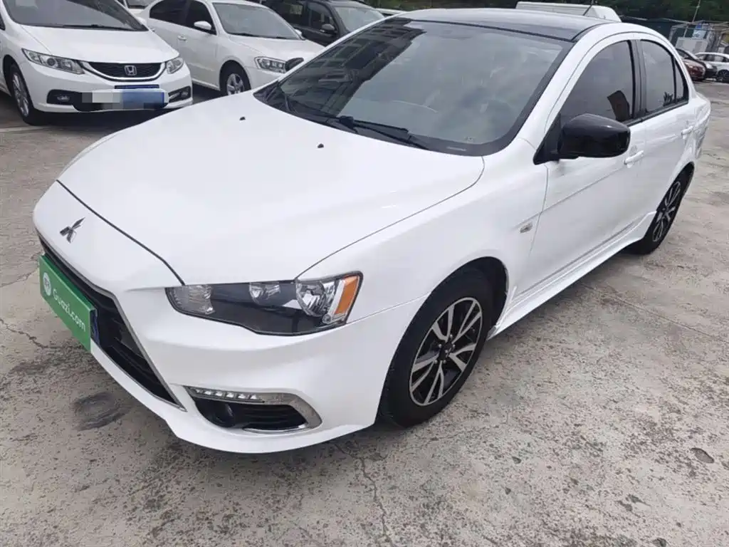 Mitsubishi Lancer EX 2016 1.8L CVT Black & White Replica