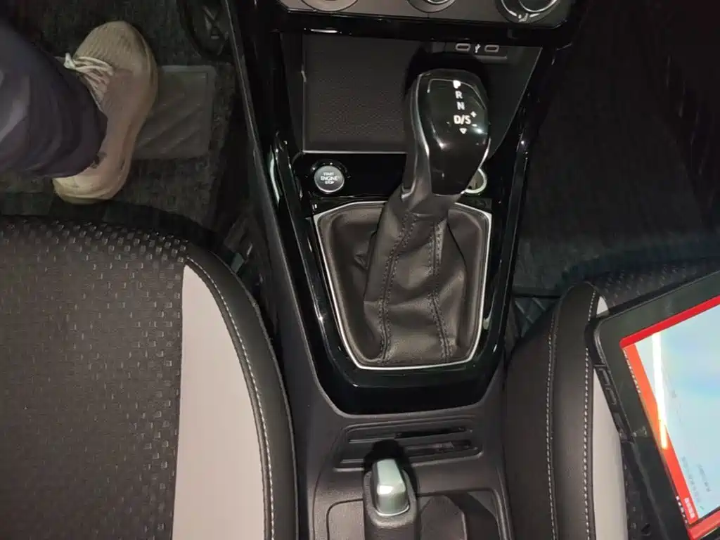 Volkswagen Tanying 2021 2021 1.5L Automatic Smart Connect Edition