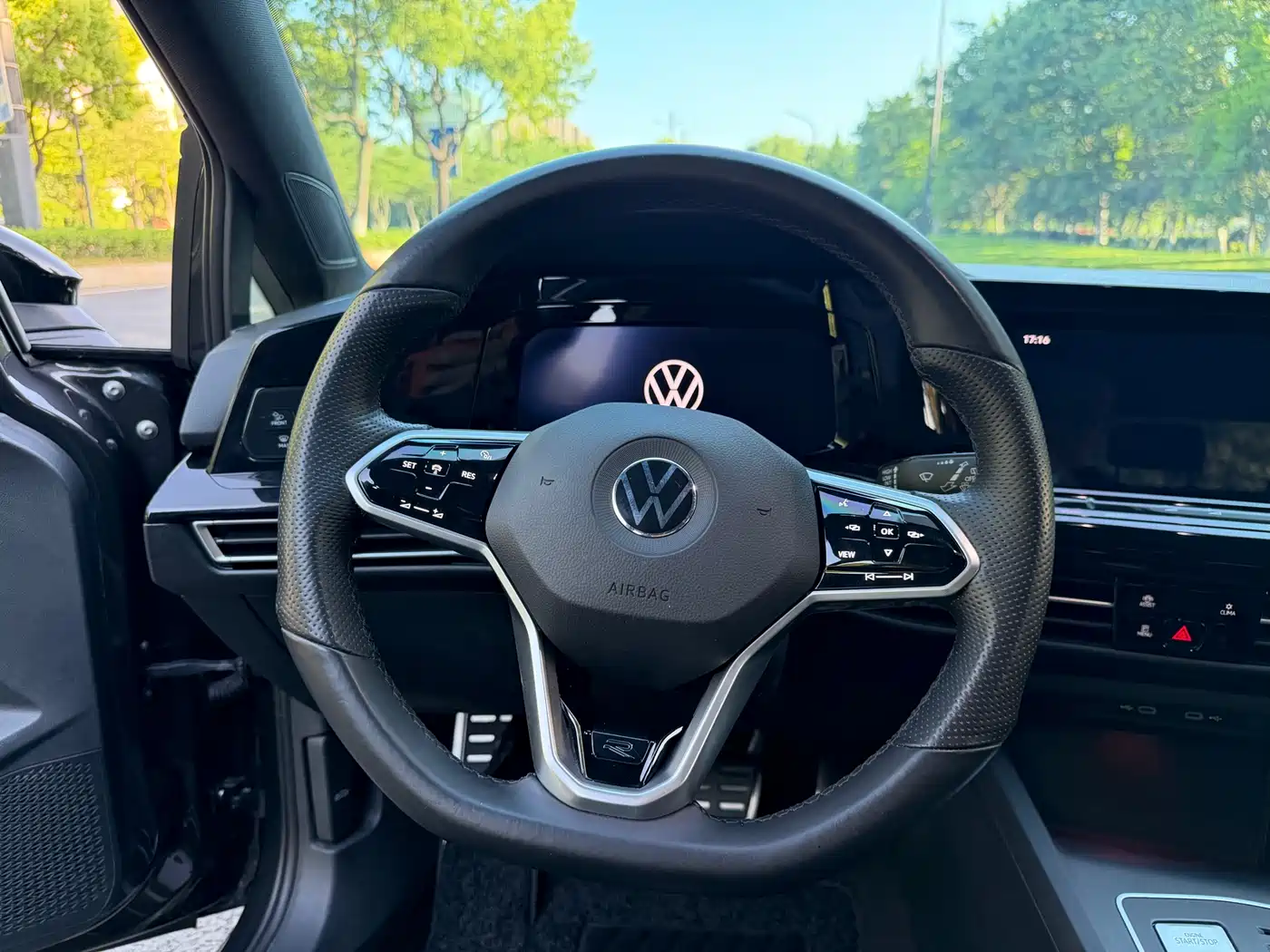 Volkswagen Golf 2021 280TSI DSG R-Line фото 14