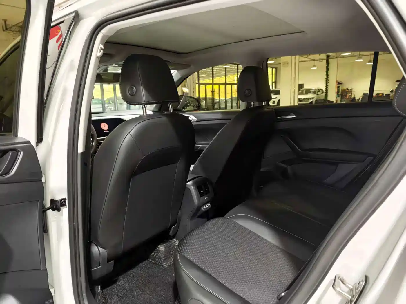 Volkswagen Tanying 2023 2023 Model 200TSI DSG Joy Smart Connect Edition