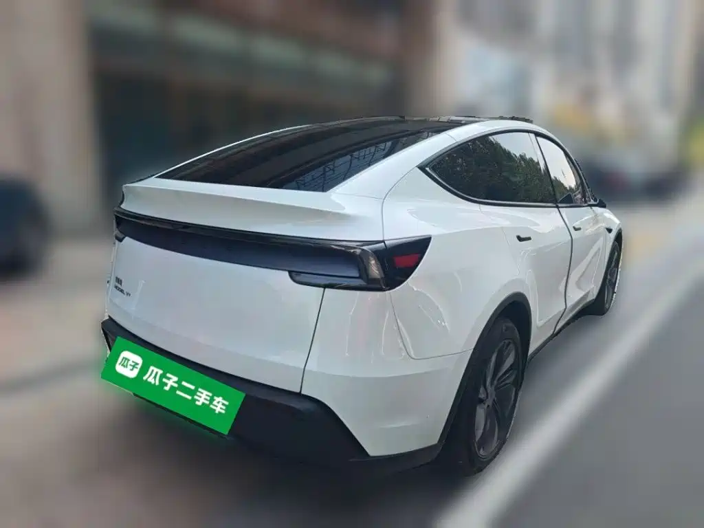 Tesla Model Y 2026 2026 Long Range Rear-Wheel Drive