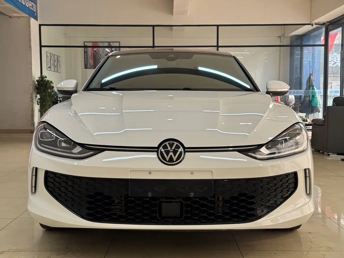 Volkswagen Lamando 2022 Lamando L 280TSI DSG Sporty Edition фото 2