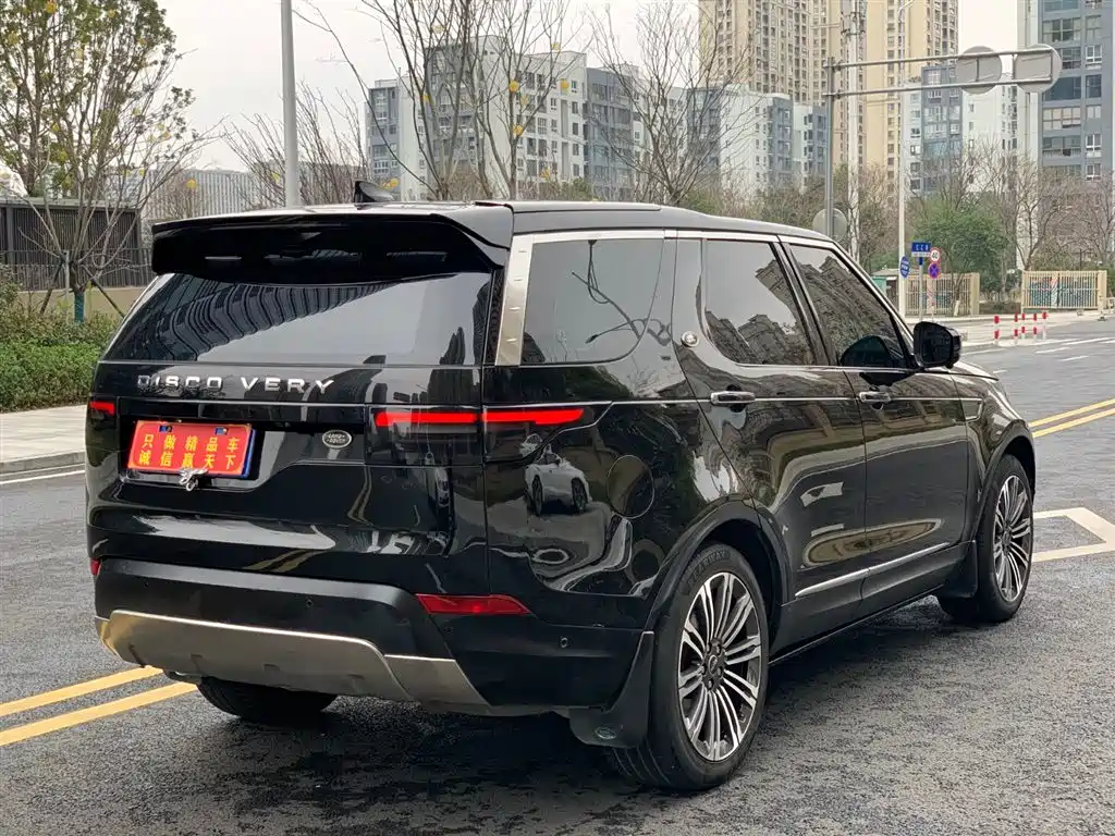 Land Rover Discovery 2019 2.0T SE фото 4