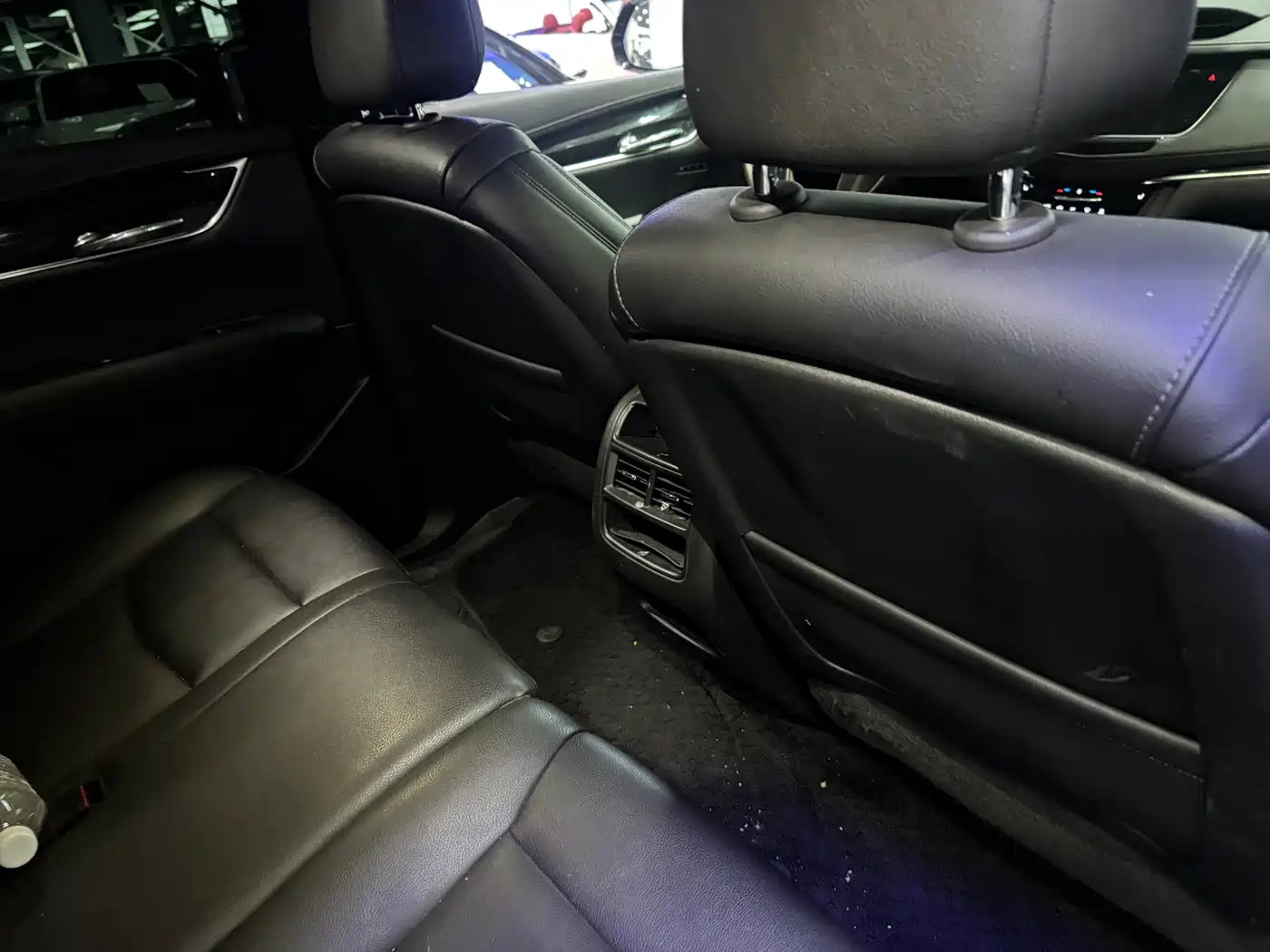 Cadillac XT5 2022 2.0T 4WD Luxury фото 10