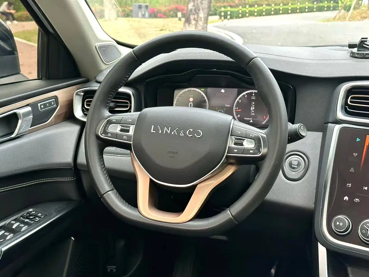 Lynk & Co 01 2019 2.0T 2WD Type Pro Version China VI фото 4
