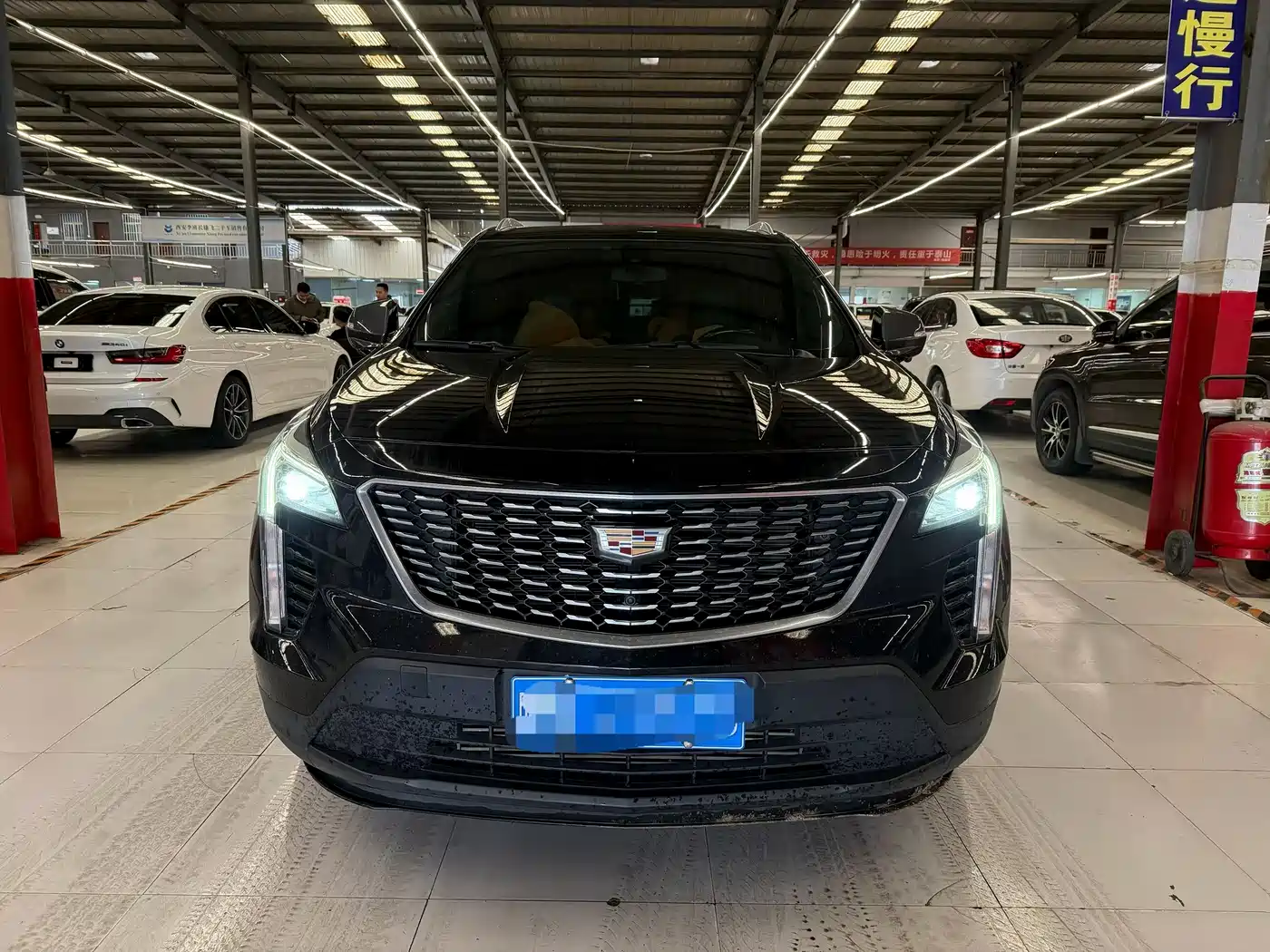 Cadillac XT4 2021 28T FWD Technology Edition фото 2
