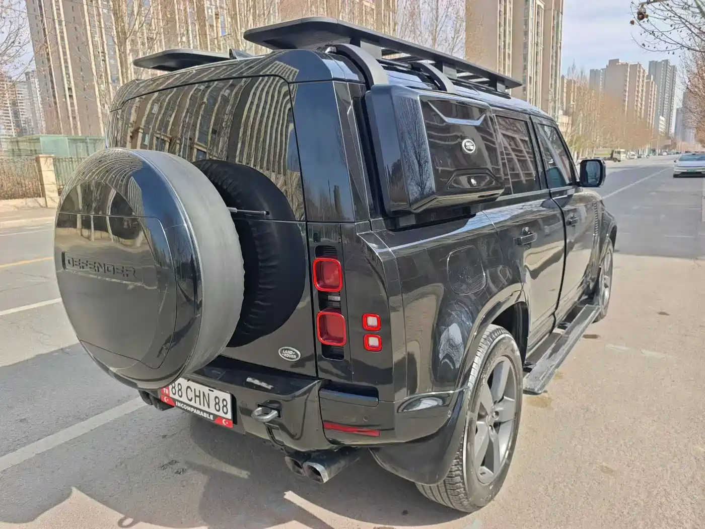 Land Rover Defender 2024 110 3.0T P400 X-DYNAMIC HSE фото 9