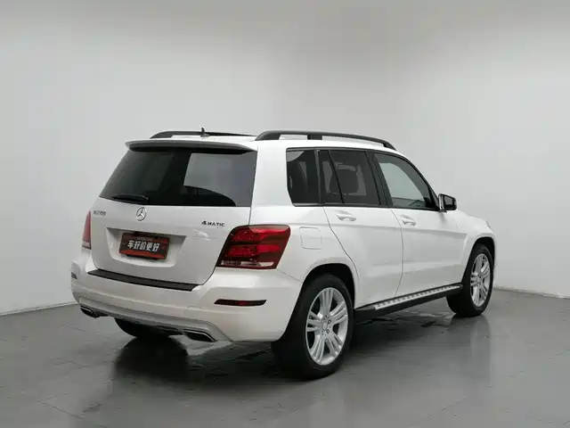 Mercedes-Benz GLK-Class 2014 GLK 260 4MATIC Dynamic — фото 2