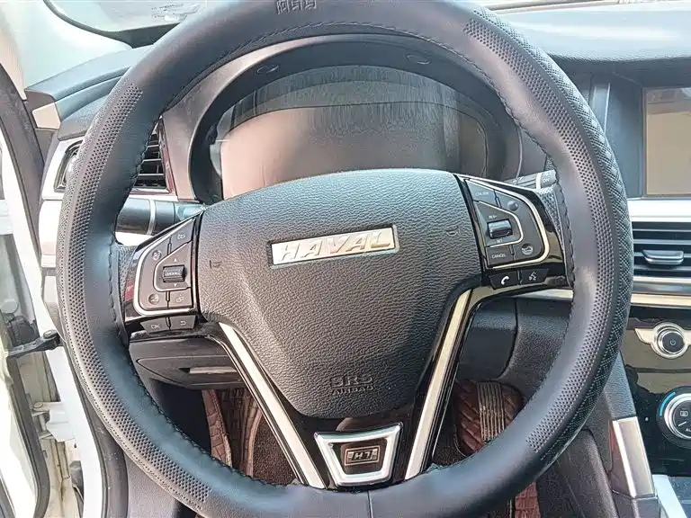 Haval H7 2018 Facelift Blue Label H7 2.0T Automatic Intelligent Enjoyment Edition фото 3