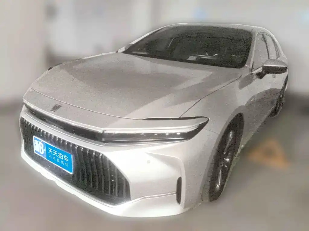 Toyota Crown (Import) 2024 2.5L Premium Edition