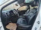 Фото 8 - Kia KX5