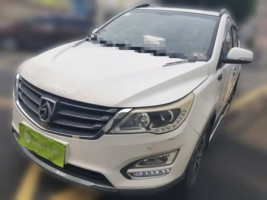 Baojun 560 2015 2015 1.8L Manual Luxury