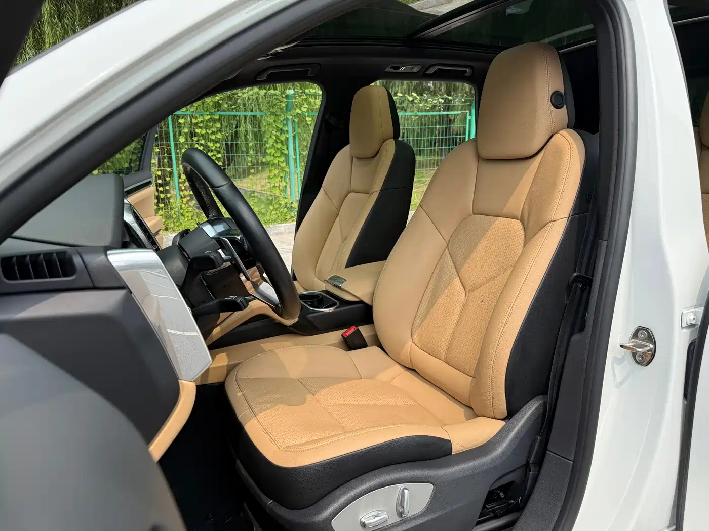 Porsche Cayenne New Energy 2016 2016 Cayenne S E-Hybrid 3.0T