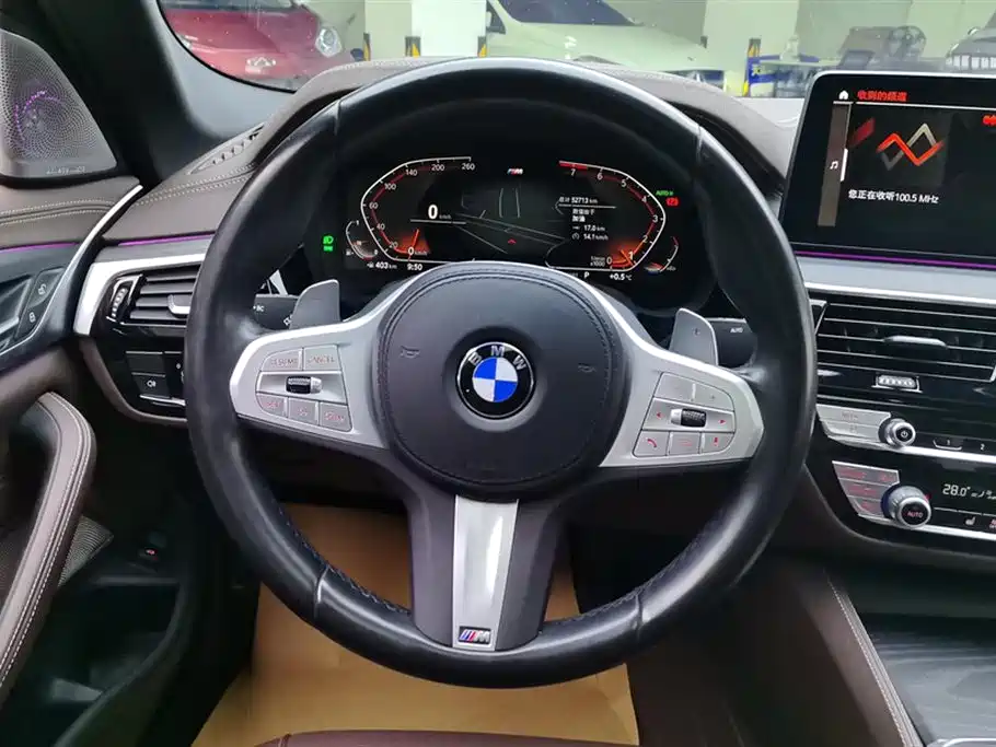 BMW 5 Series 2022 Facelift 530Li Leading M Sport Package фото 15