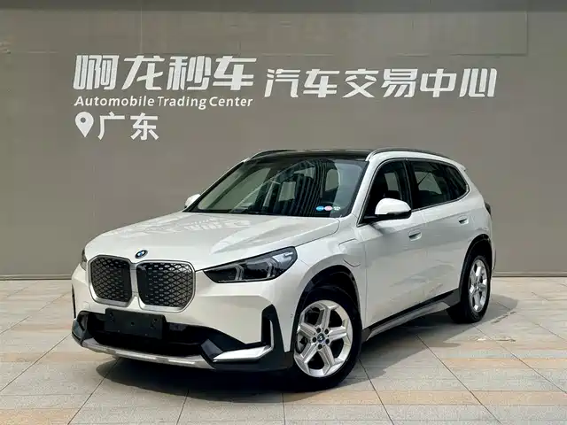 BMW BMW iX1 2023 eDrive25L X Design Package
