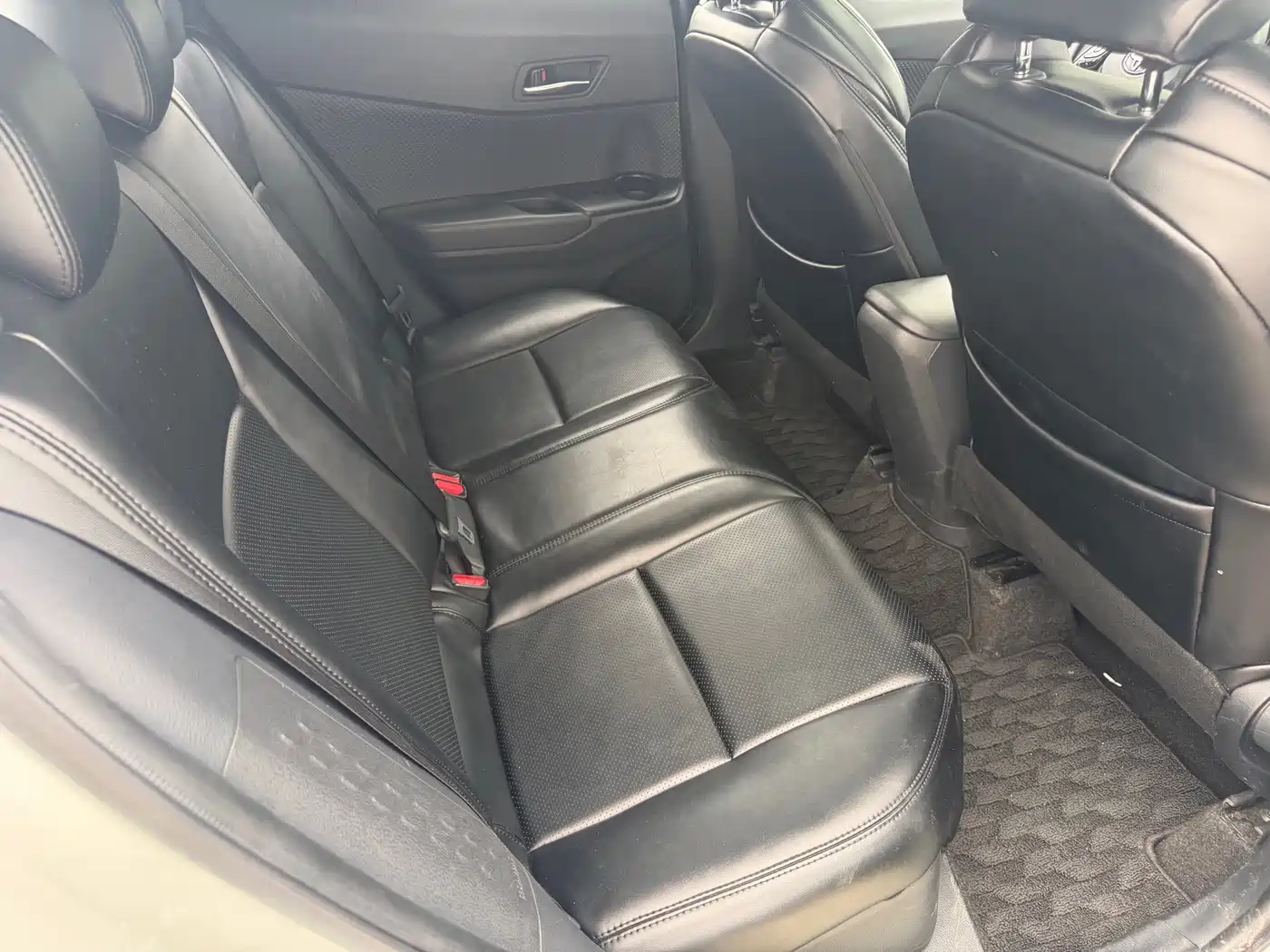 Toyota IZOA 2021 2021 2.0L Yichi Edition