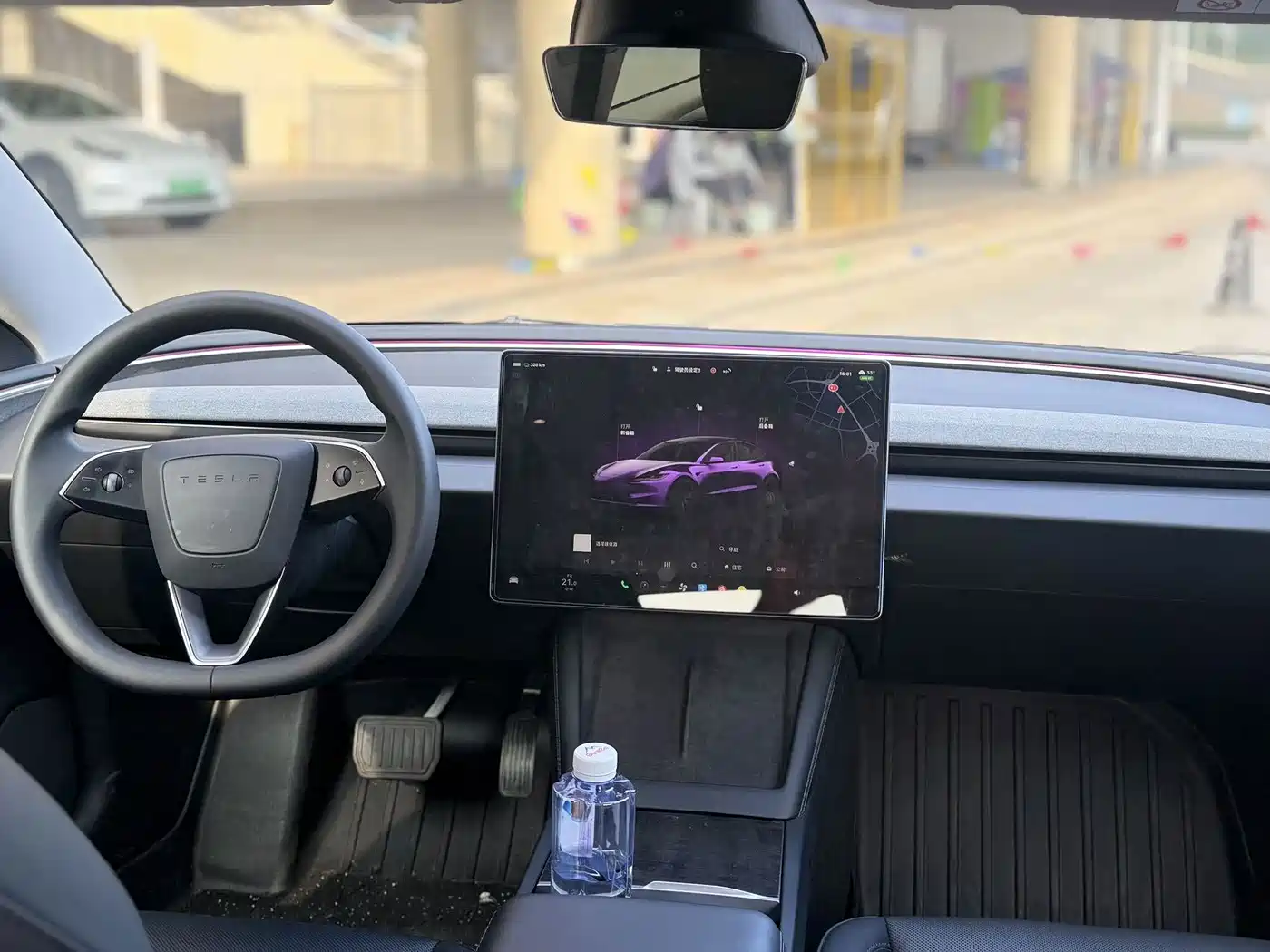Фото 11 - Tesla Model 3