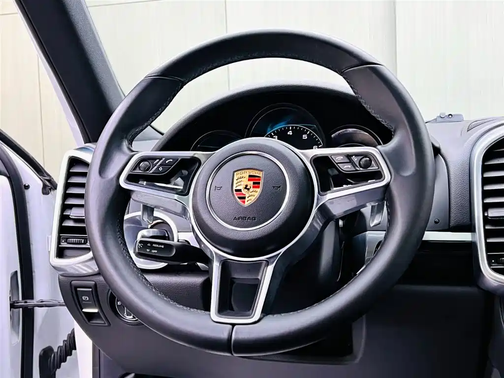 Porsche Cayenne 2016 Cayenne 3.0T фото 10