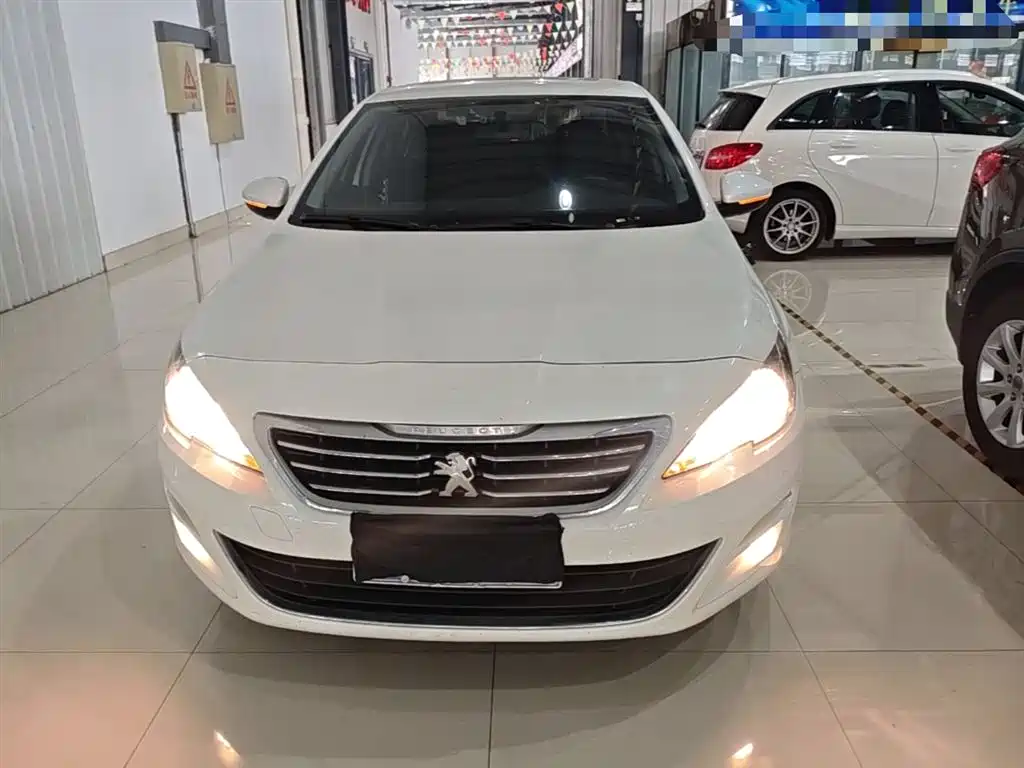 Peugeot 408 2018 350THP Automatic Luxury Edition фото 3