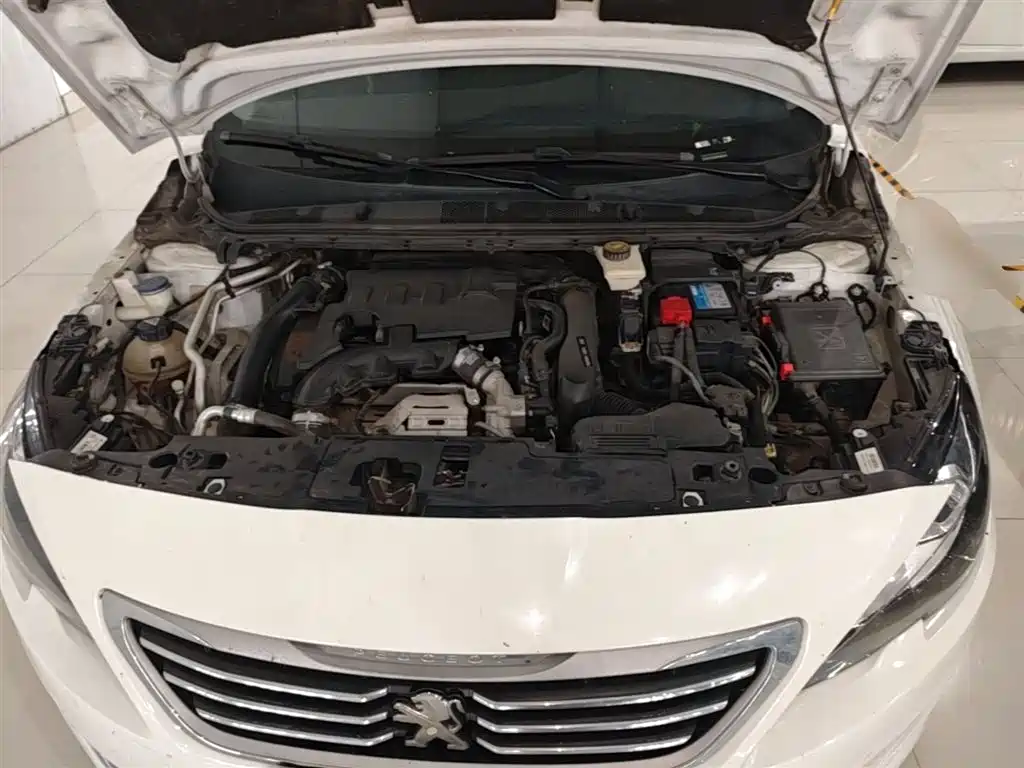 Peugeot 408 2018 350THP Automatic Luxury Edition фото 20