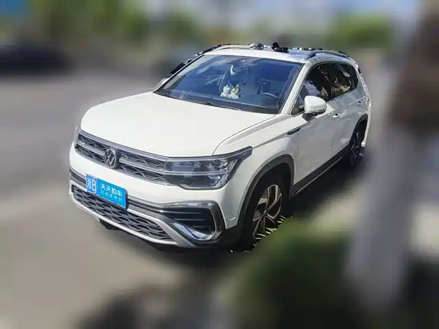  Volkswagen Tharu 2024 300TSI 2WD Full Moon Edition