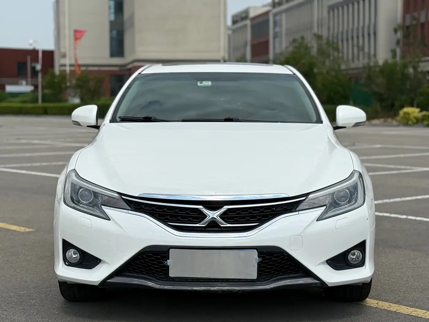 Toyota Reiz 2013 2.5V Premium Navigation Edition фото 2