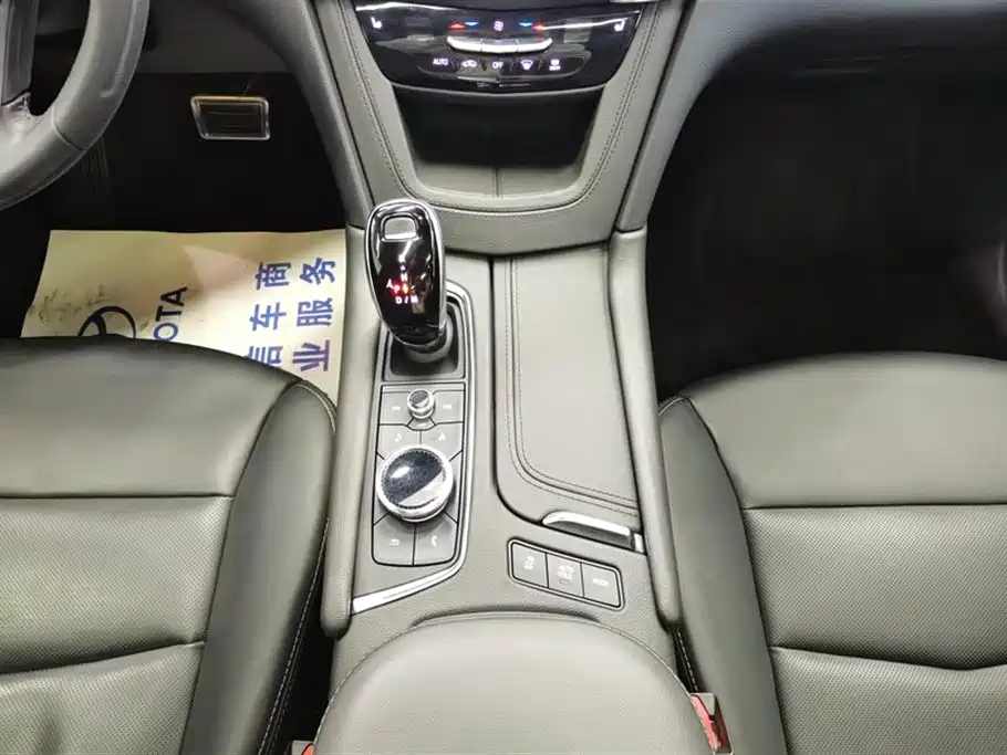 Cadillac XT5 2020 28T Luxury Model фото 16