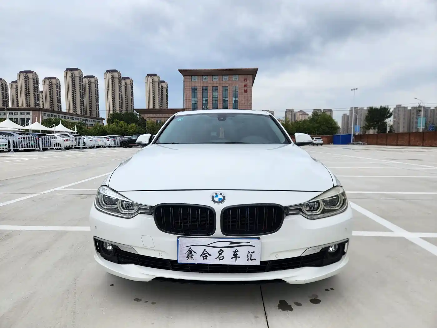 Фото 2 - BMW 3 Series