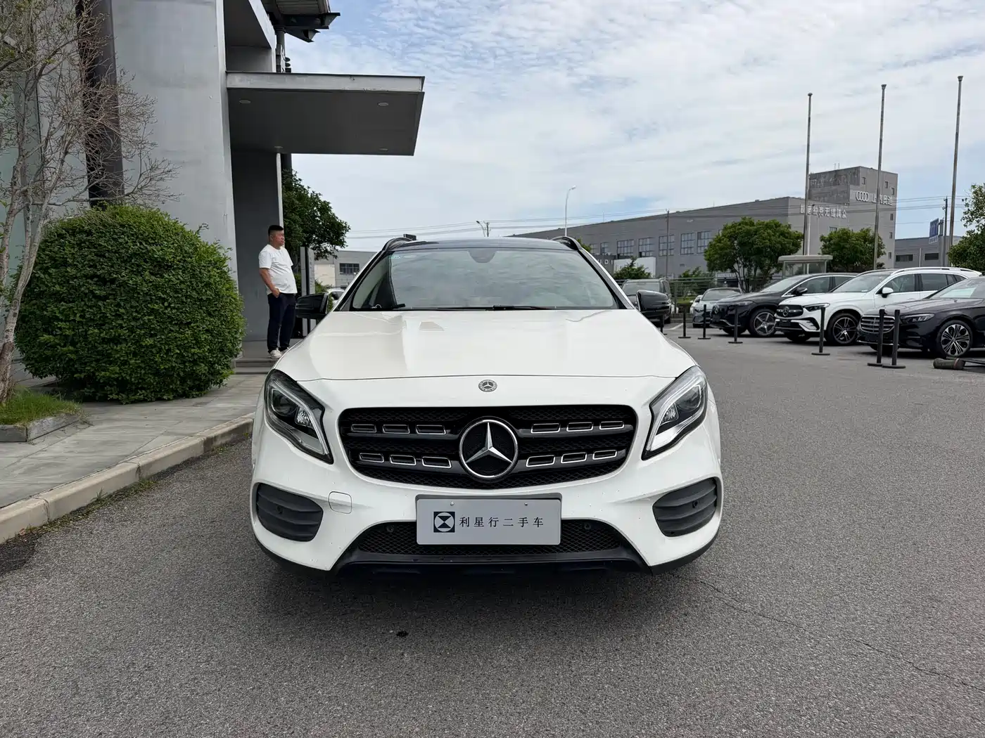 Mercedes-Benz GLA 2018 GLA 220 4MATIC Sport фото 2