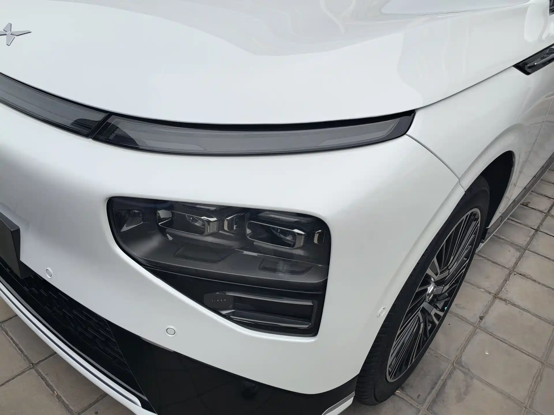 Фото 3 - XPeng G9
