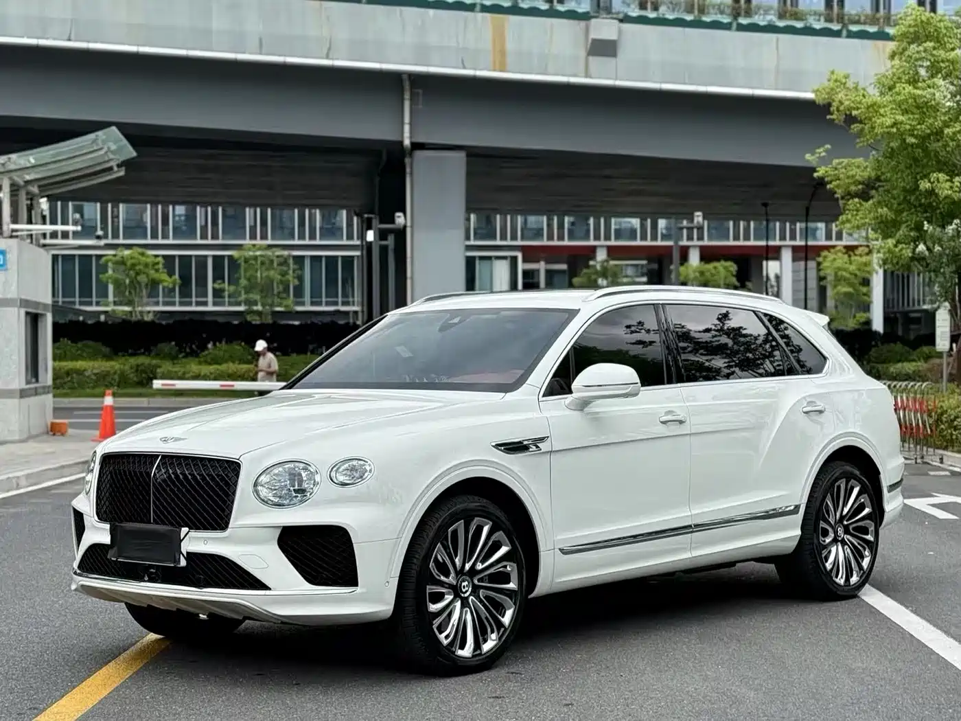 Bentley Bentayga 2024 2024 4.0T V8 Long Wheelbase