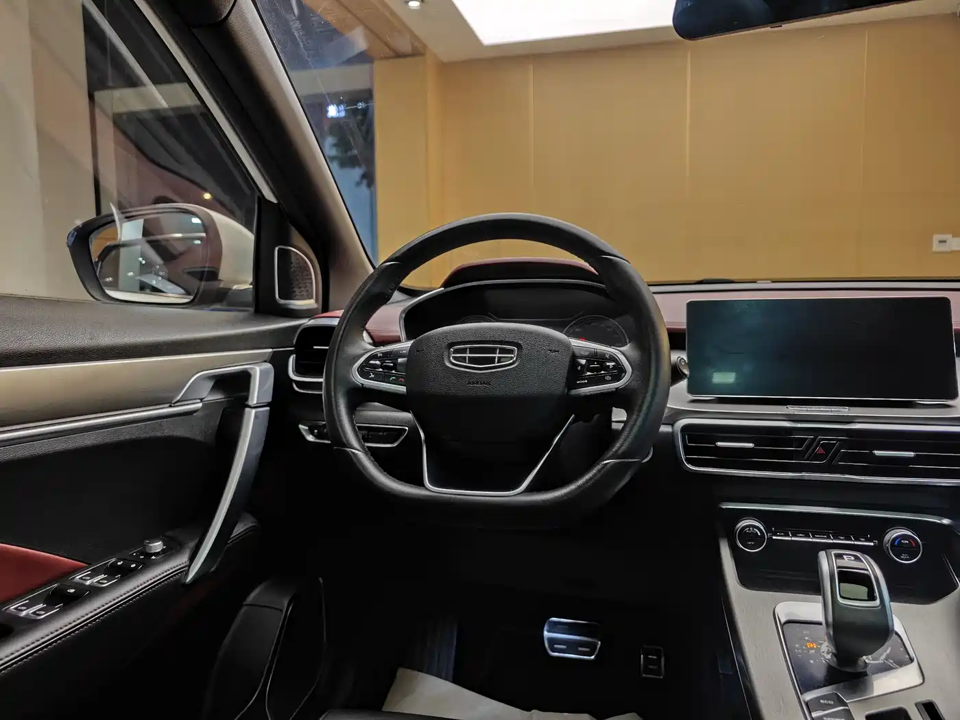 GEELY BINYUE