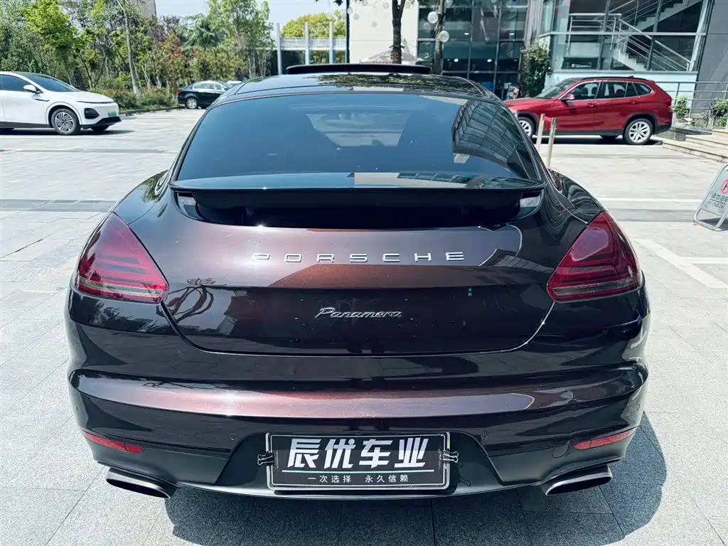 Porsche Panamera 2014 Panamera 3.0T фото 4