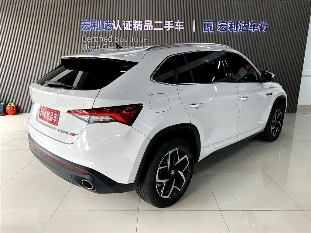 Škoda Kodiaq GT 2019 TSI330 2WD Comfort Edition China VI фото 12