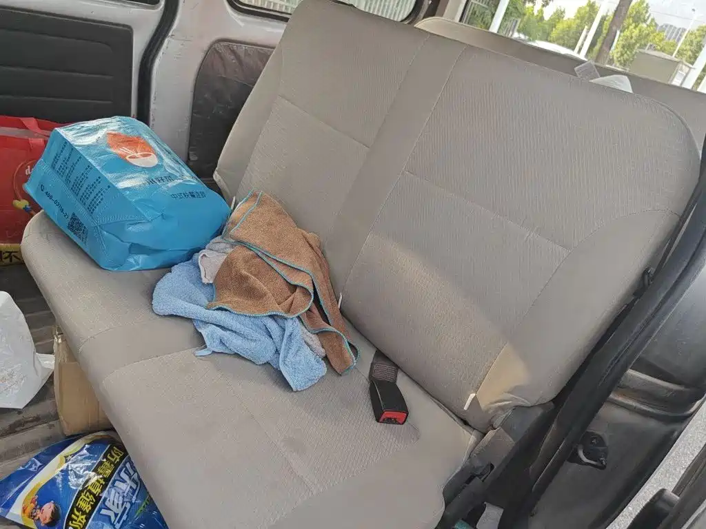 Wuling Motors Wuling Rongguang 2017 2014 1.2L S Base Model