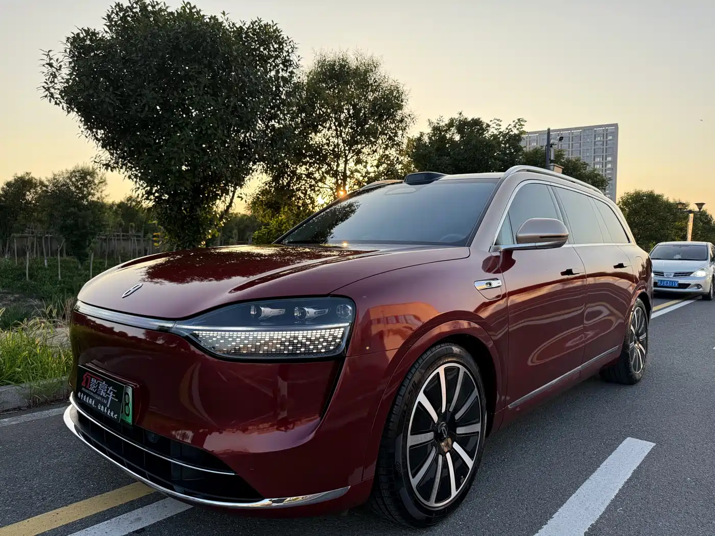 AITO Wenjie AITO M9 2024 Extended Range Max 42kWh 5-seater