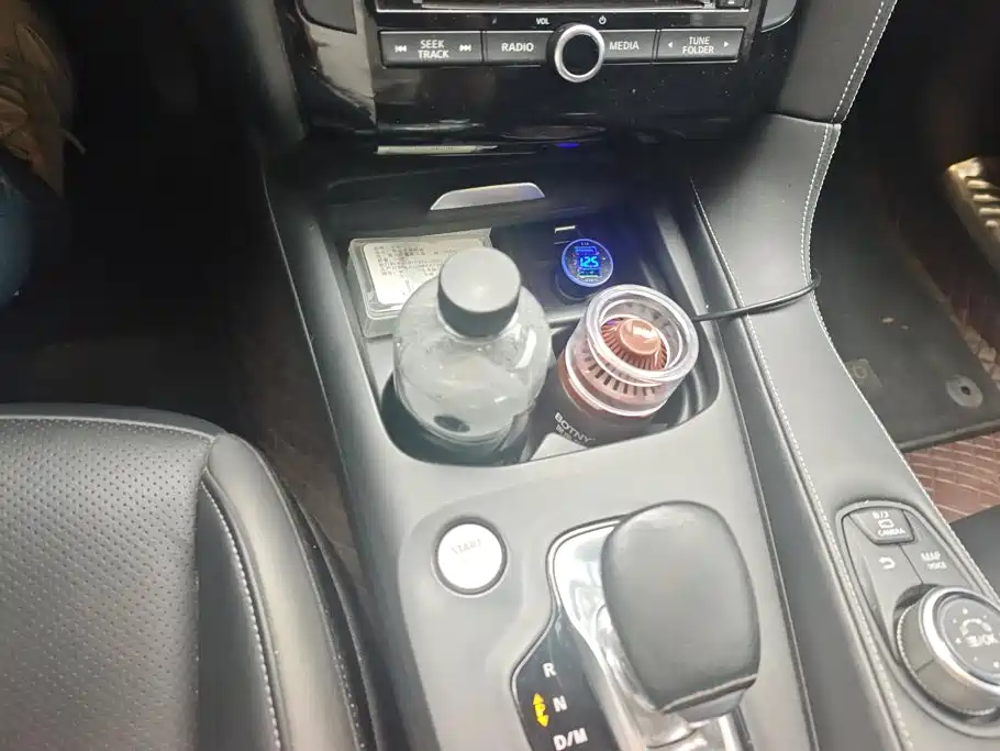 Photo 16 - Infiniti QX50
