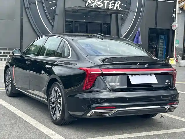 Hongqi H5 2024 2.0T Automatic Smart Connect Flag Smooth Edition — фото 4