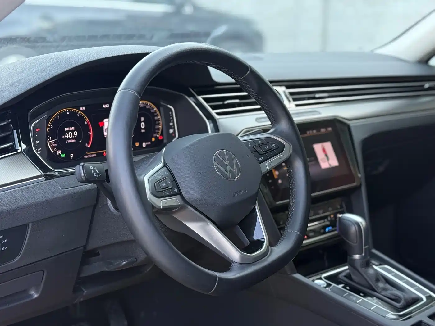 Volkswagen Magotan 2020 330TSI DSG Luxury фото 8