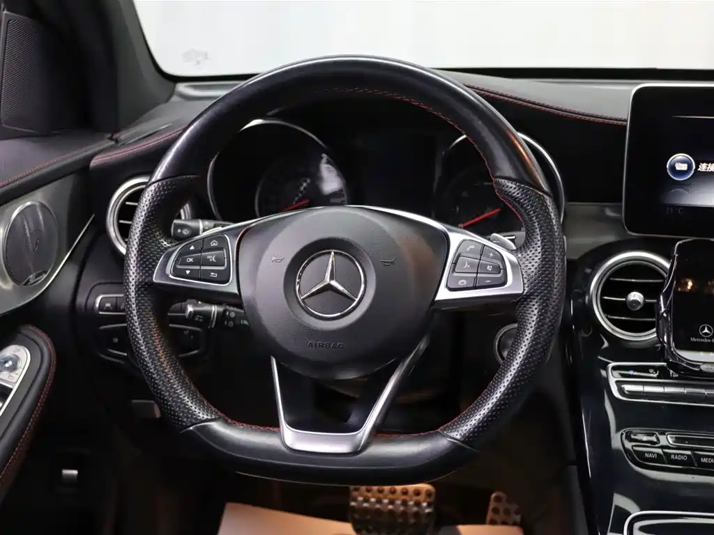 Mercedes-Benz GLC AMG 2017 AMG GLC 43 4MATIC Special Edition фото 14